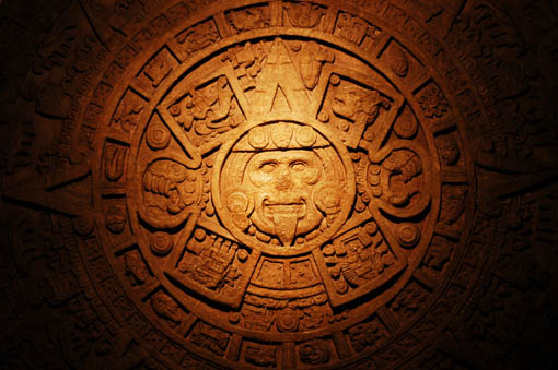 Le calendrier Maya a annoncé la fin du monde pour le 21 décembre 2012. S’agit-il d’une vérité ou d’un canular ? La fin du monde ou la fin d’un monde ?